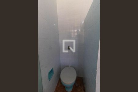 Casa à venda com 1500m², 5 quartos e 3 vagas Casa à venda com 1500m², 5 quartos e 3 vagasBanheiro Externo