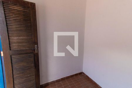 Casa à venda com 1500m², 5 quartos e 3 vagas Casa à venda com 1500m², 5 quartos e 3 vagasQuarto de Serviço
