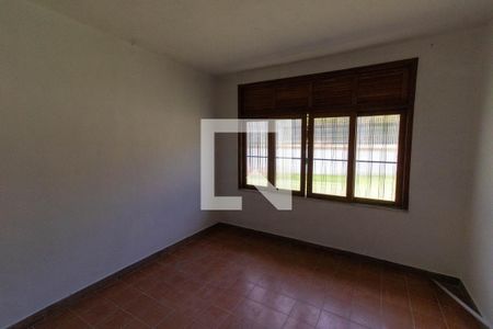 Casa à venda com 1500m², 5 quartos e 3 vagas Casa à venda com 1500m², 5 quartos e 3 vagasEdícula