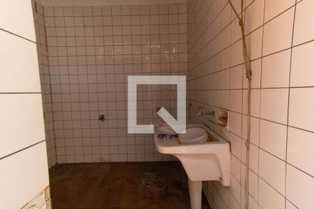 Casa à venda com 1500m², 5 quartos e 3 vagas Casa à venda com 1500m², 5 quartos e 3 vagasÁrea de Serviço