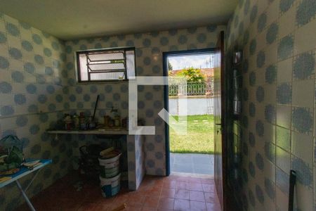 Casa à venda com 1500m², 5 quartos e 3 vagas Casa à venda com 1500m², 5 quartos e 3 vagasEdícula