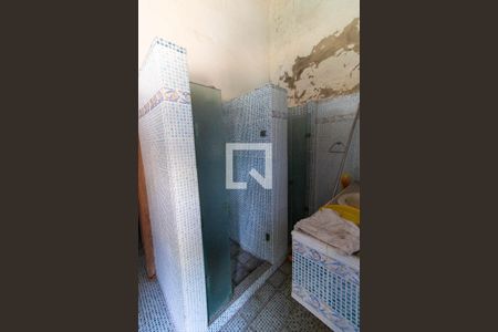 Casa à venda com 1500m², 5 quartos e 3 vagas Casa à venda com 1500m², 5 quartos e 3 vagasSauna