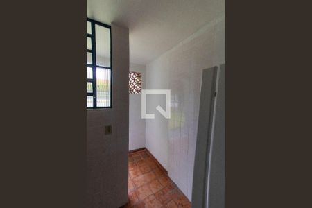 Casa à venda com 1500m², 5 quartos e 3 vagas Casa à venda com 1500m², 5 quartos e 3 vagasBanheiro Externo