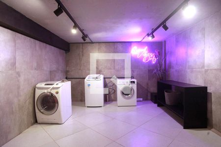 Studio à venda com 30m², 1 quarto e sem vagaÁrea Comum - Lavanderia