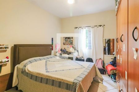 Casa à venda com 97m², 3 quartos e 2 vagasQuarto 2