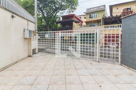 Casa à venda com 97m², 3 quartos e 2 vagasGaragem