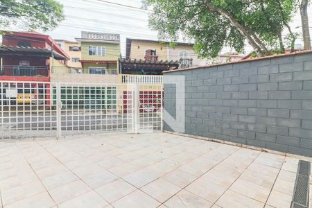 Casa à venda com 97m², 3 quartos e 2 vagasGaragem