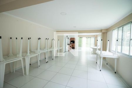 Apartamento à venda com 55m², 2 quartos e 1 vaga Apartamento à venda com 55m², 2 quartos e 1 vagaÁrea comum - Salão de festas