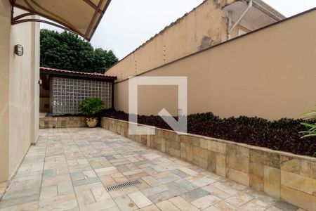 Apartamento à venda com 69m², 2 quartos e 1 vagaÁrea comum