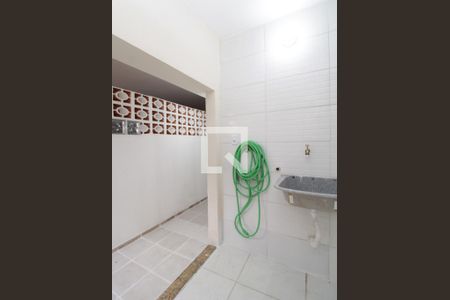 Casa para alugar com 60m², 2 quartos e sem vagaÁrea de Serviço