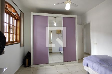 Casa de condomínio à venda com 250m², 5 quartos e 2 vagasQuarto 3