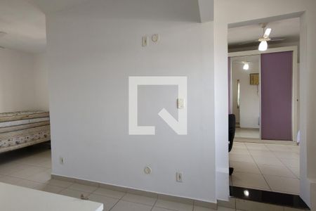 Casa de condomínio à venda com 250m², 5 quartos e 2 vagasQuarto 4 - Suíte