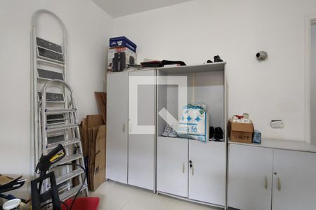 Casa de condomínio à venda com 250m², 5 quartos e 2 vagasQuarto 1