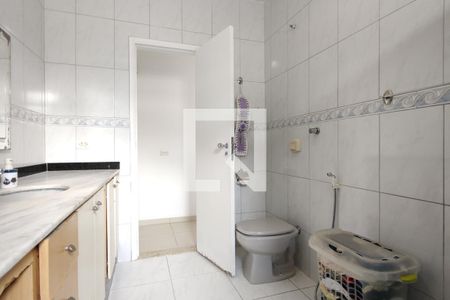 Casa de condomínio à venda com 250m², 5 quartos e 2 vagasBanheiro 2