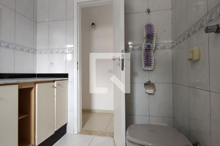 Casa de condomínio à venda com 250m², 5 quartos e 2 vagasBanheiro 2