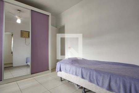 Casa de condomínio à venda com 250m², 5 quartos e 2 vagasQuarto 3