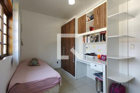 Casa de condomínio à venda com 250m², 5 quartos e 2 vagasQuarto 2