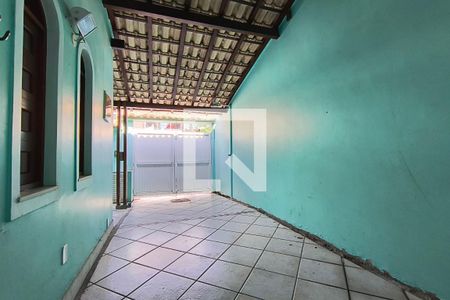 Casa de condomínio à venda com 250m², 5 quartos e 2 vagasGaragem