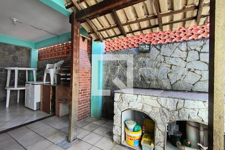 Casa de condomínio à venda com 250m², 5 quartos e 2 vagasChurrasqueira