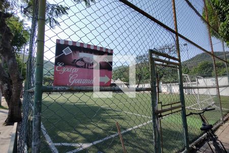 Casa de condomínio à venda com 250m², 5 quartos e 2 vagasQuadra Esportiva