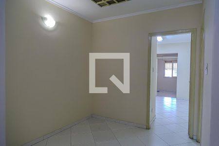 Casa à venda com 184m², 4 quartos e 2 vagasHall