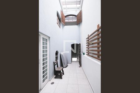 Casa à venda com 265m², 4 quartos e 3 vagasquintal - lateral