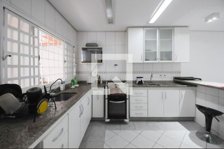 Casa à venda com 265m², 4 quartos e 3 vagasCozinha