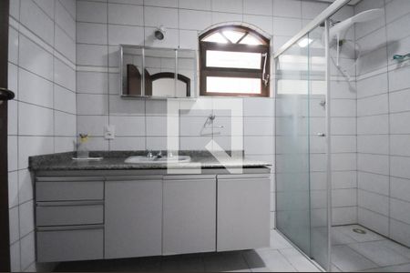 Casa à venda com 265m², 4 quartos e 3 vagasBanheiro Social