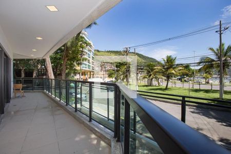 Apartamento à venda com 239m², 4 quartos e 3 vagas