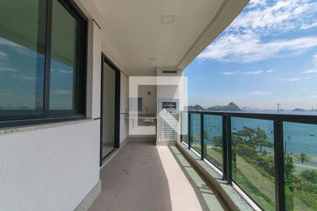 Apartamento à venda com 239m², 4 quartos e 3 vagas