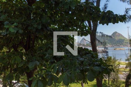 Apartamento à venda com 239m², 4 quartos e 3 vagas