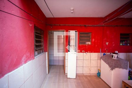 Casa para alugar com 30m², 1 quarto e sem vagaÁrea de Serviço