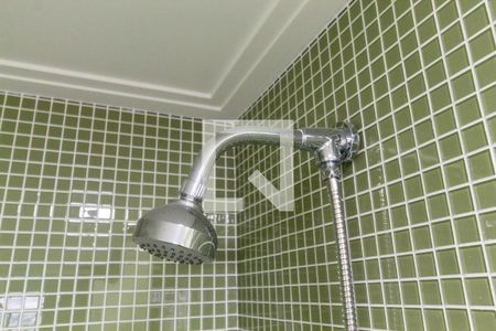 Apartamento à venda com 73m², 3 quartos e 2 vagasChuveiro