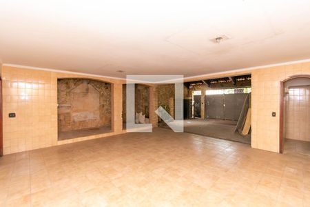 Casa à venda com 700m², 3 quartos e 4 vagasGaragem