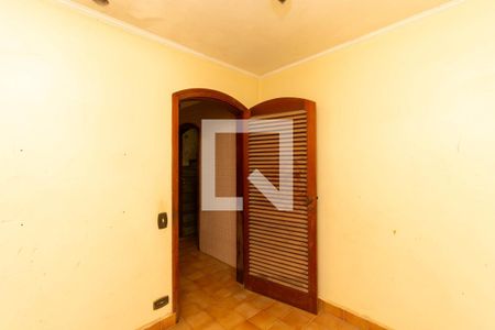 Casa à venda com 700m², 3 quartos e 4 vagasQuarto de Serviço