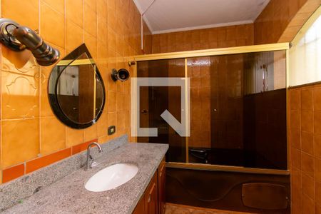 Casa à venda com 700m², 3 quartos e 4 vagasBanheiro da Suíte 3