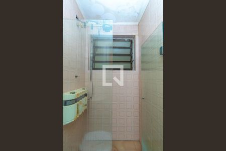 Casa à venda com 700m², 3 quartos e 4 vagasBanheiro de Serviço