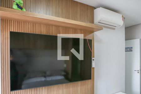 Suíte de apartamento à venda com 2 quartos, 72m² em Vila Romana, São Paulo