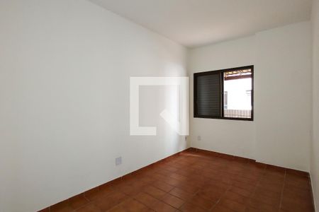 Apartamento para alugar com 80m², 2 quartos e 1 vaga Apartamento para alugar com 80m², 2 quartos e 1 vagaQuarto