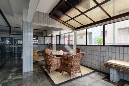 Apartamento para alugar com 80m², 2 quartos e 1 vaga Apartamento para alugar com 80m², 2 quartos e 1 vagaHall de entrada