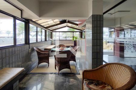 Apartamento para alugar com 80m², 2 quartos e 1 vaga Apartamento para alugar com 80m², 2 quartos e 1 vagaHall de entrada
