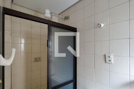 Apartamento para alugar com 80m², 2 quartos e 1 vaga Apartamento para alugar com 80m², 2 quartos e 1 vagaBanheiro da Suíte