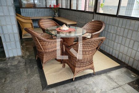 Apartamento para alugar com 80m², 2 quartos e 1 vaga Apartamento para alugar com 80m², 2 quartos e 1 vagaHall de entrada