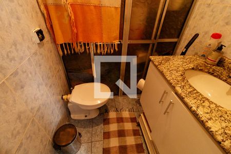 Casa à venda com 120m², 2 quartos e 2 vagas Casa à venda com 120m², 2 quartos e 2 vagasBanheiro externo