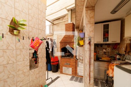 Casa à venda com 120m², 2 quartos e 2 vagas Casa à venda com 120m², 2 quartos e 2 vagasÁrea de Serviço