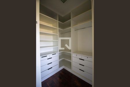 Apartamento para alugar com 84m², 2 quartos e 1 vagaCloset da Suíte