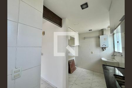 Cozinha de apartamento para alugar com 1 quarto, 40m² em Taquara, Rio de Janeiro