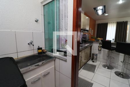 Casa à venda com 80m², 2 quartos e 2 vagasÁrea de Serviço