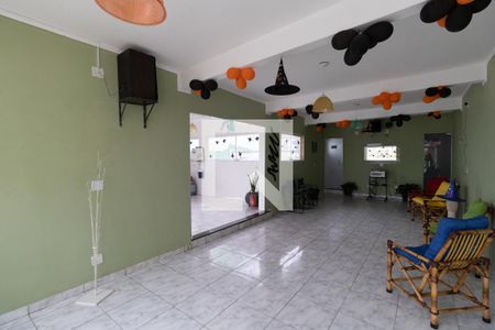 Casa para alugar com 250m², 4 quartos e 2 vagas Casa para alugar com 250m², 4 quartos e 2 vagasÁrea Gourmet