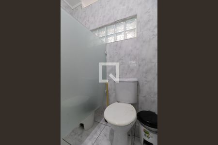 Casa para alugar com 250m², 4 quartos e 2 vagas Casa para alugar com 250m², 4 quartos e 2 vagasÁrea Gourmet - lavabo